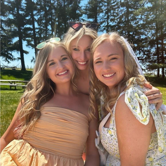 Meet your Posher, Madeleine - Picture 14 of 15